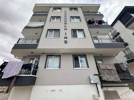 Taşpınar Gayrimenkul'den Satılık Hacılar Harmanında 2+0 Eşyalı Daire