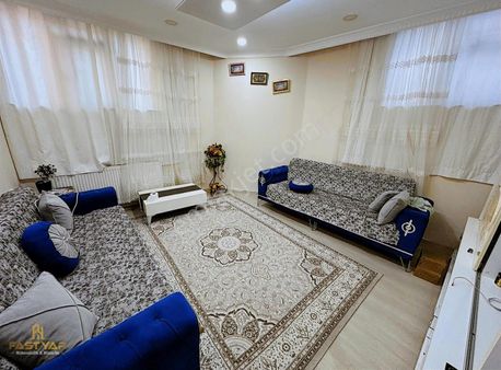 Fastyap Dan Arnavüköy Yunus Emre`de Satılık2+1 100mt Bahçe Katı