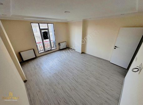 Fastyap Tan Arnavutköy Anadolu Mahallesinde 85 Mt Sıfır Daire