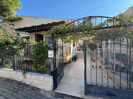 Balçova Korutürk Mah İşbankası Evleri 3+1 Jeotermalli Satılık Ev