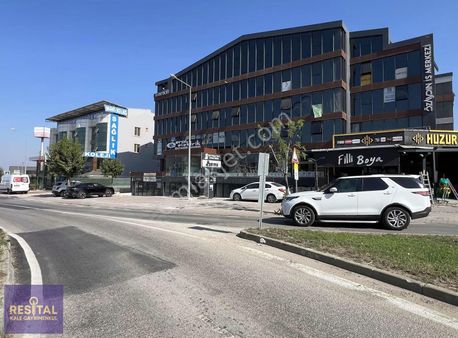 Demirci İle Üçevlerin Ortasında Yola Cephe Dubleks Ofis