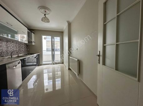 Menderes Coldwell Banker Poyraz'dan Merkezi Konum 3+1 Daire