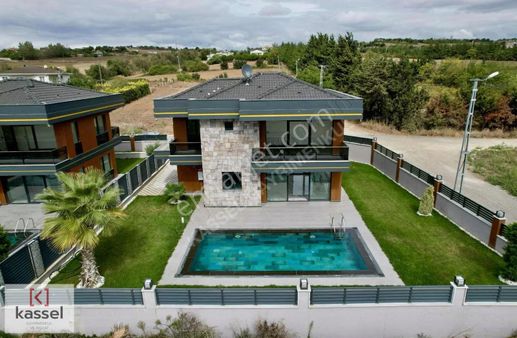 [kassel Yapı] Silivride - 400m2 İçerisinde - Havuzlu Lüks Villa