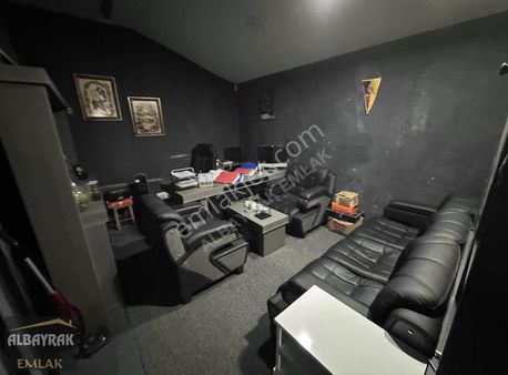 İkbal Caddesi Üzerinde, Ön Görünümlü,devren Kiralık Dükkan!