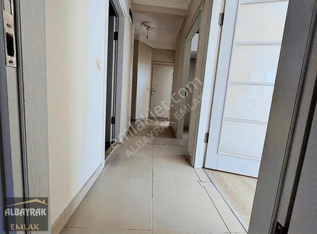 Albayrak Emlak Yeni Binada Ara Kat Büyük Kul.ayrı Wcli Daire