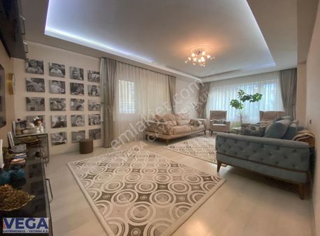 ▄vega▄gayrimenkul▄'den Şahintepe'de 3+1 Masrafsız Daire