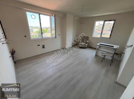 Albayraktan Katta 1+1/merkezi Konum/sıfır/önü Açık Ferah Daire
