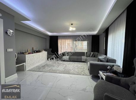 Albayrak'tan İkbal Caddesinde Özel Mimar İle Yapılmış Lüx Daire