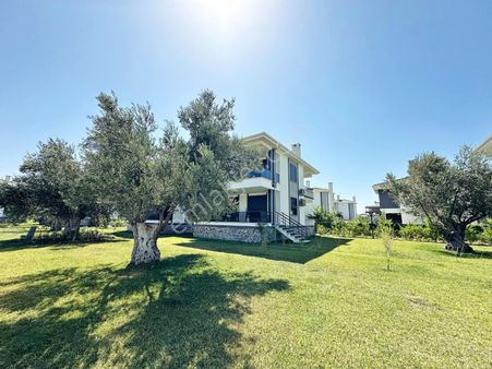 Ayanoğlu'ndan Güre'de Denize Yakın 2+1 Ayrı Mutfak Satılık Daire