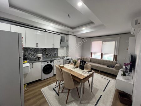 Solcan Eml’tan Satılık 1 + 1 Daire