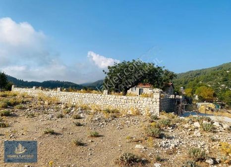 Muğla Fethiye Karaağaç Mah 755 M2 İçinde Müstakil Ev