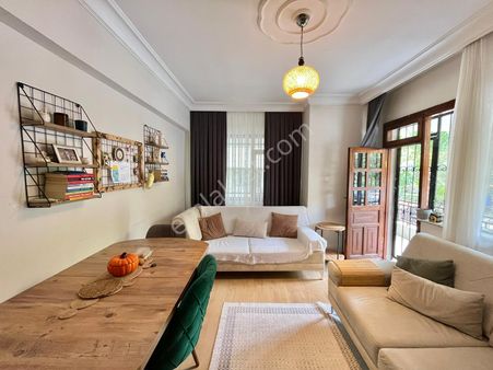 Minibüs Cad Ve İnönü Cad Arası Park Manzaralı Yüksek Giriş 3+1 Daire