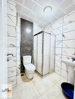 Evalmak'ta 1 Yaşında 60m2 Kullanışlı 1+1 Satılık Daire