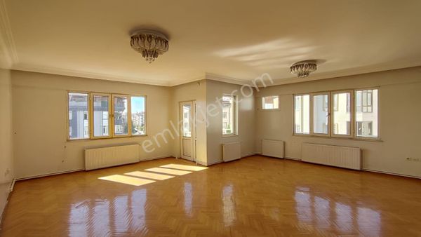 Fatih Emlak'tan Değirmiçem Mh De Kiralık 3+1 Geniş Daire