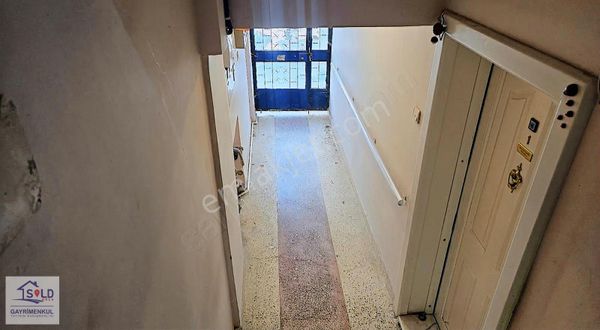 Balçova 2+1 Dubleks Cadde Yakını Satılık Daire