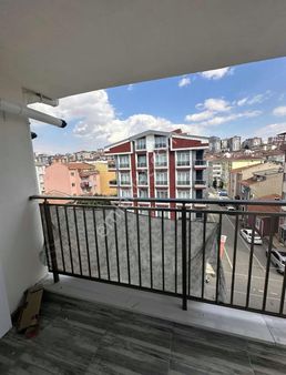 Hermes Gayrimenkulden 15 Temmuz Yakını Kiralık Sıfır 1+1 Daire