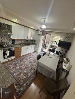 Çakmakta 1200 Evler Durağı Hemen Altı Satılık 3+1 Daire