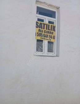 Mustakil 2 Ayrı Haneli Bahçeli Meyveli