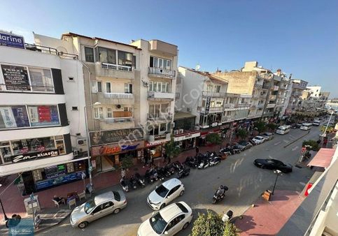 Kuşadası Tam Merkezde 2+1 Ofis / Mesken