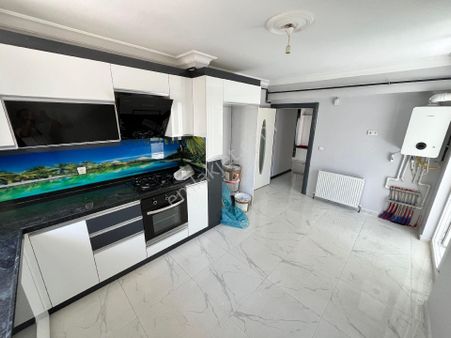 29 Ekimin En Geniş Dairelerinden Biri 3+1 Arakat Giyinme Odalı 170m2 Dairemiz