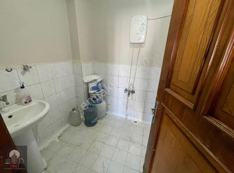 Doğalgaz Sobalı 2+1 Kiralık Daire