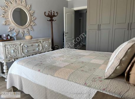 Polat Global'den Sea View Sitesinde Ön Sırada Şerefiyeli Daire