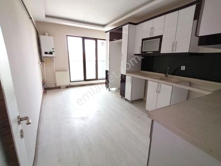 Hastane Yanı Site İçerisinde 6.kat 4+1 160m2 Teras Balkonlu Ç.banyon