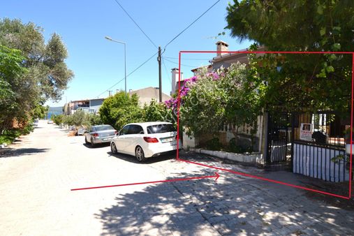 Gülbahçede Öğrenciye Kiralık Geniş Bahçeli 1+1 Daire.