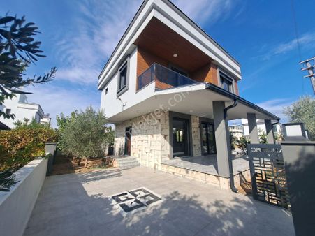 İzmir Seferihisar Doğanbey De Satılık