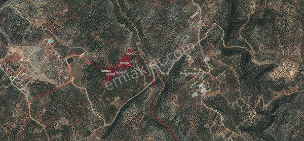 Mersin Silifke Hüseyinler Mahallesinde Yatırıma Ve Tarıma Uygun 21.000 M2 Tarla