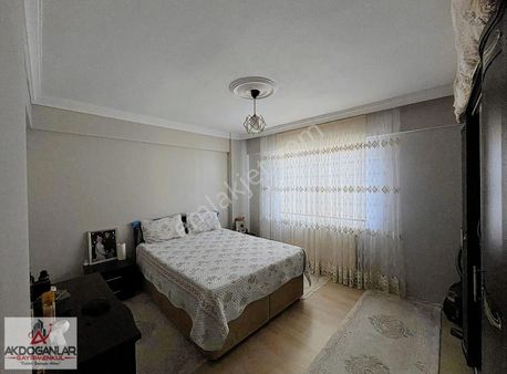 Akdoğanlardan Yıldırım Beyazıt Da İskanlı Satılık 3+1 Daire