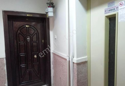 Canmakler Emlak'tan Metro Yanı Yapılı 3+1 Kiralık Daire