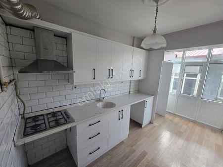Bahçelievler'de, 130 M2, 3+1, Doğalgazlı Güzel Daire