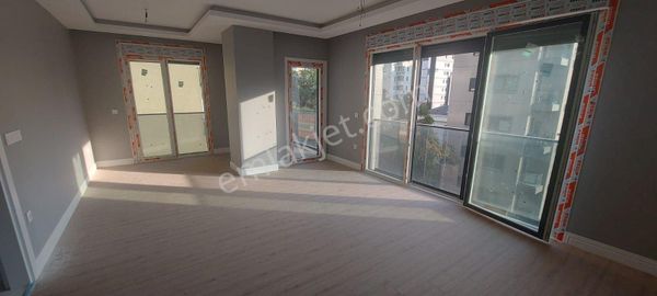 Bağdat'a Marmaraya Yakın 3+1 Ebeveyn Banyolu,geniş Balkonlu