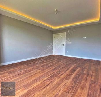 Sarraf'tan E5'e Yakın Kelepir Butik Site