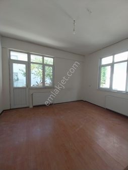 Kocaeli Gölcük Kavaklı Mahallesi Kiralık 2+1 Daire