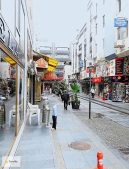 Antalya Kaleiçi Yakını Satılık Büro Tapulu 1+1 Büro/daire