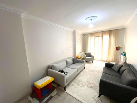 İmren Gayrimenkulden Satılık Sefaköy Merkezde 2+1 95 M2 Yeni Bina Balkonlu Arakat Krediye Uygun