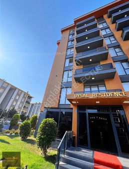 Redstone'den Uysal Resıdence'da Havuz Cephe Satılık 1+1 Daire