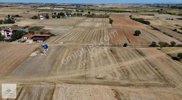 Köyün İçinde İmar Sınırında 7500m2 Tek Tapu - Hızlı Trene 5 Dk