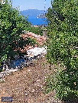 Egeden Emlaktan Söğütte Satılık Arsa