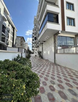 Mrc Gayrimenkulden Yürüyüş Yolunda Modern 3+1 Daire