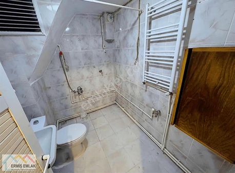 Ermiş Emlak'tan Buca Yeşilbağlar Satılık 2+1 Doğalgazlı Daire