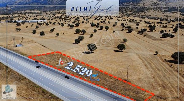 Yerli Gayrimenkul'den Çivril - Uşak Karayoluna Sıfır Cephe Arazi