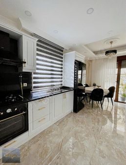 Bayramoğlunda Ultra Lüks Eşyalı Villa