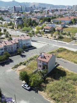 Premıum'dan Orhangazi Mah. 6+1 Triblex