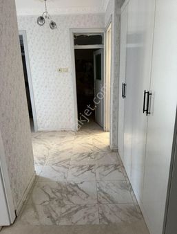 Konakta Satlik 2+1 Kattan Bölme