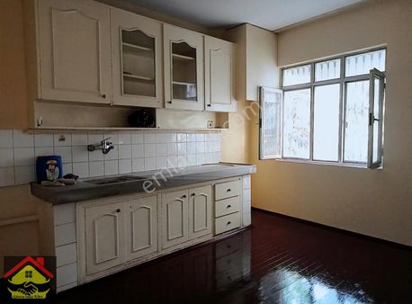 3+1 Bakımı Yapılmış +klima Yeşilyurt Metro Duragı Yakın 16000