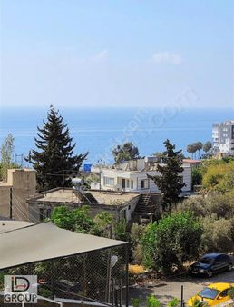 Ayaşta Deniz Manzaralı Denize Sıfır Ebeveyn Banyolu Lüks Daire