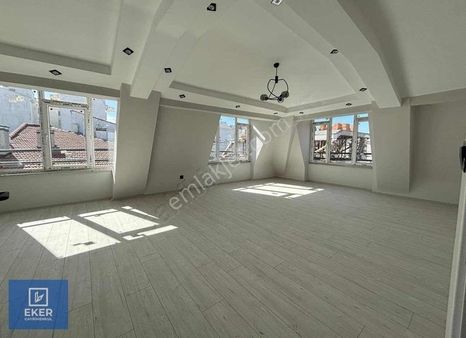 Eker'den Büyük Park Karşı Sokağı 4+1 Satılık Daire